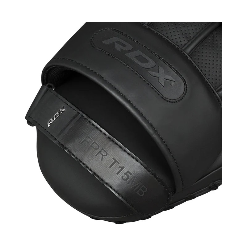 RDX T15 Noir: focus pads con logo e cinturino regolabile per una perfetta aderenza