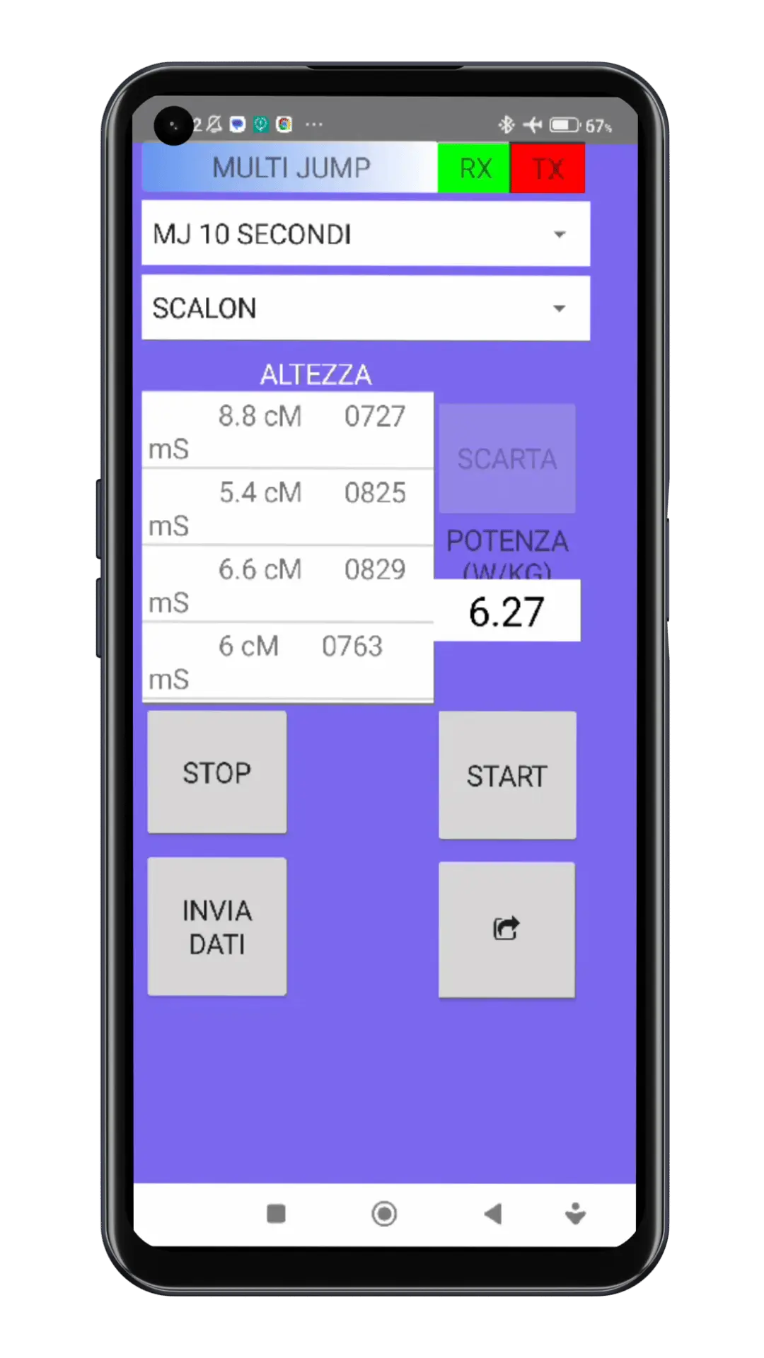 Immagine dell'app FlyStep che mostra le misurazioni in tempo reale di altezza e tempo di contatto.