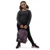 Zaino NeonRush in uso – Comfort ergonomico e stile dinamico.